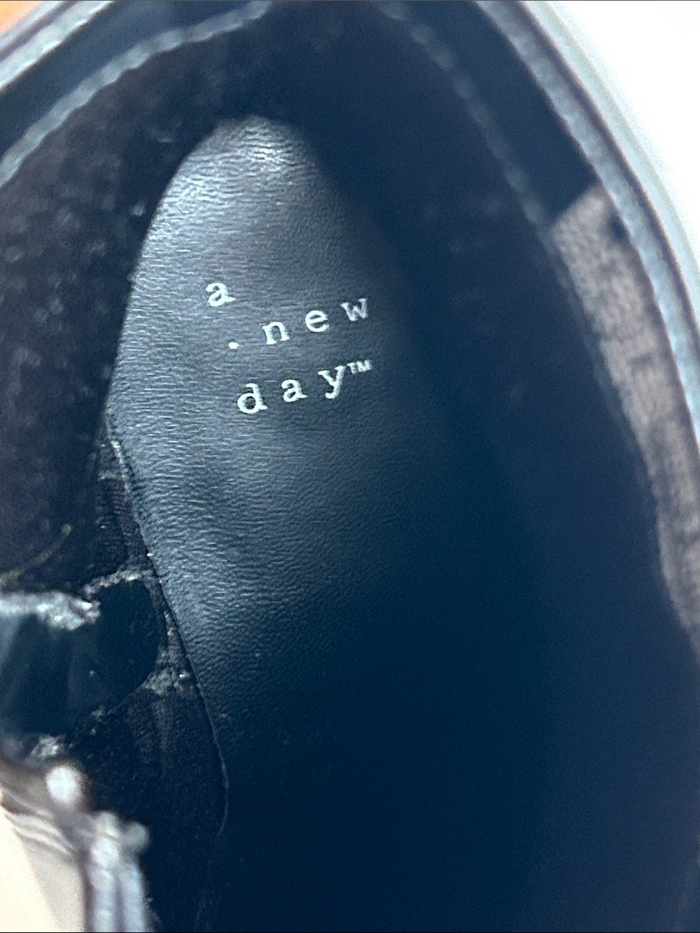 A NEW DAY bootie - size 6 - Picture 9 of 9